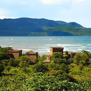 El Castillo Bed & Breakfast